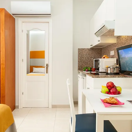 Aparthotel Bajamar 2*